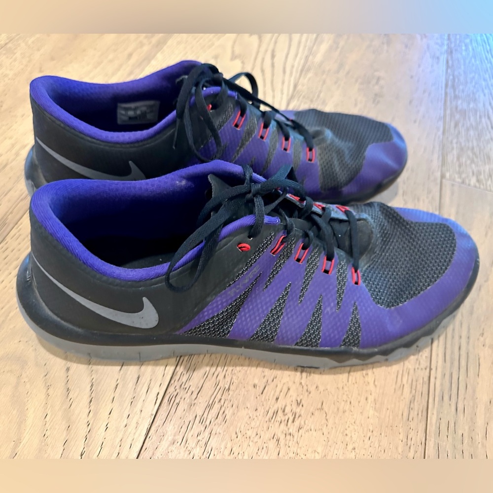 Nike Black and Purple Sneakers with Red Details